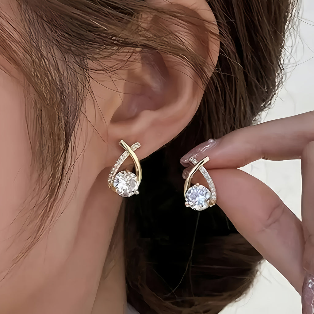 Amandine - Boucles d'oreilles croix dorée et zircon