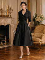 Adèle | Robe mi-longue en satin d'inspiration vintage à col drapé