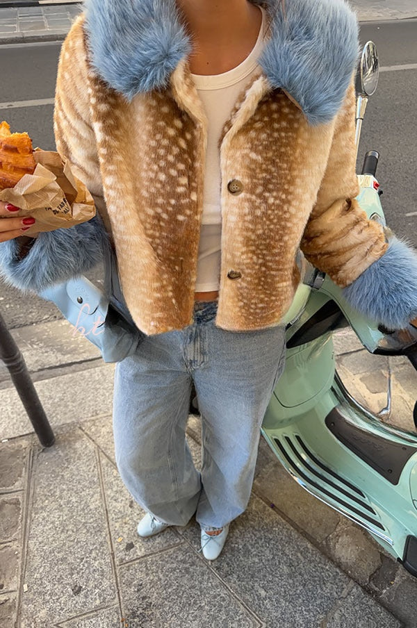 Delphine | Manteau ample en fausse fourrure à taches, col duveteux et blocs de couleur