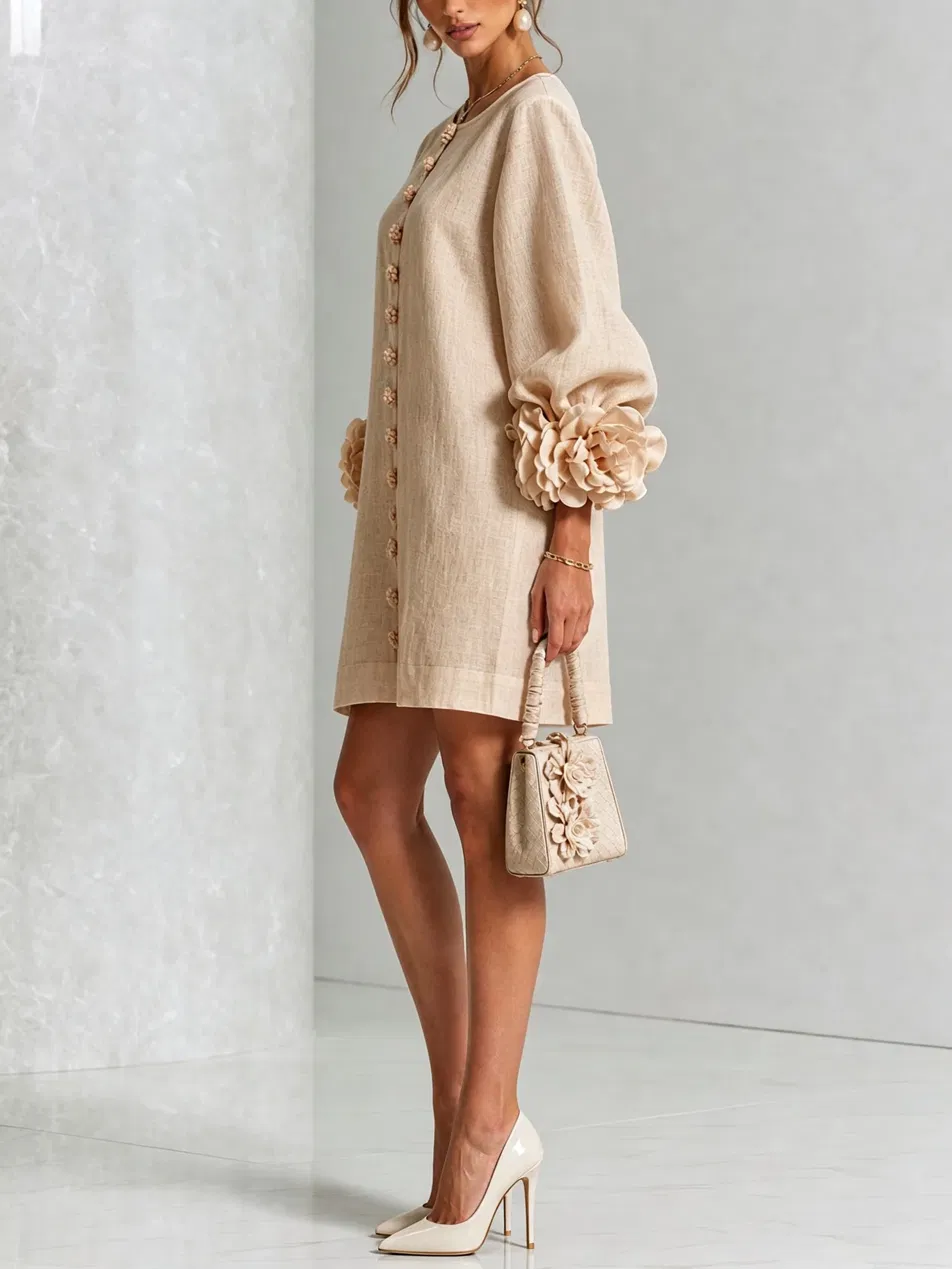 Paloma | Vestido texturizado de escote redondo y puños florales
