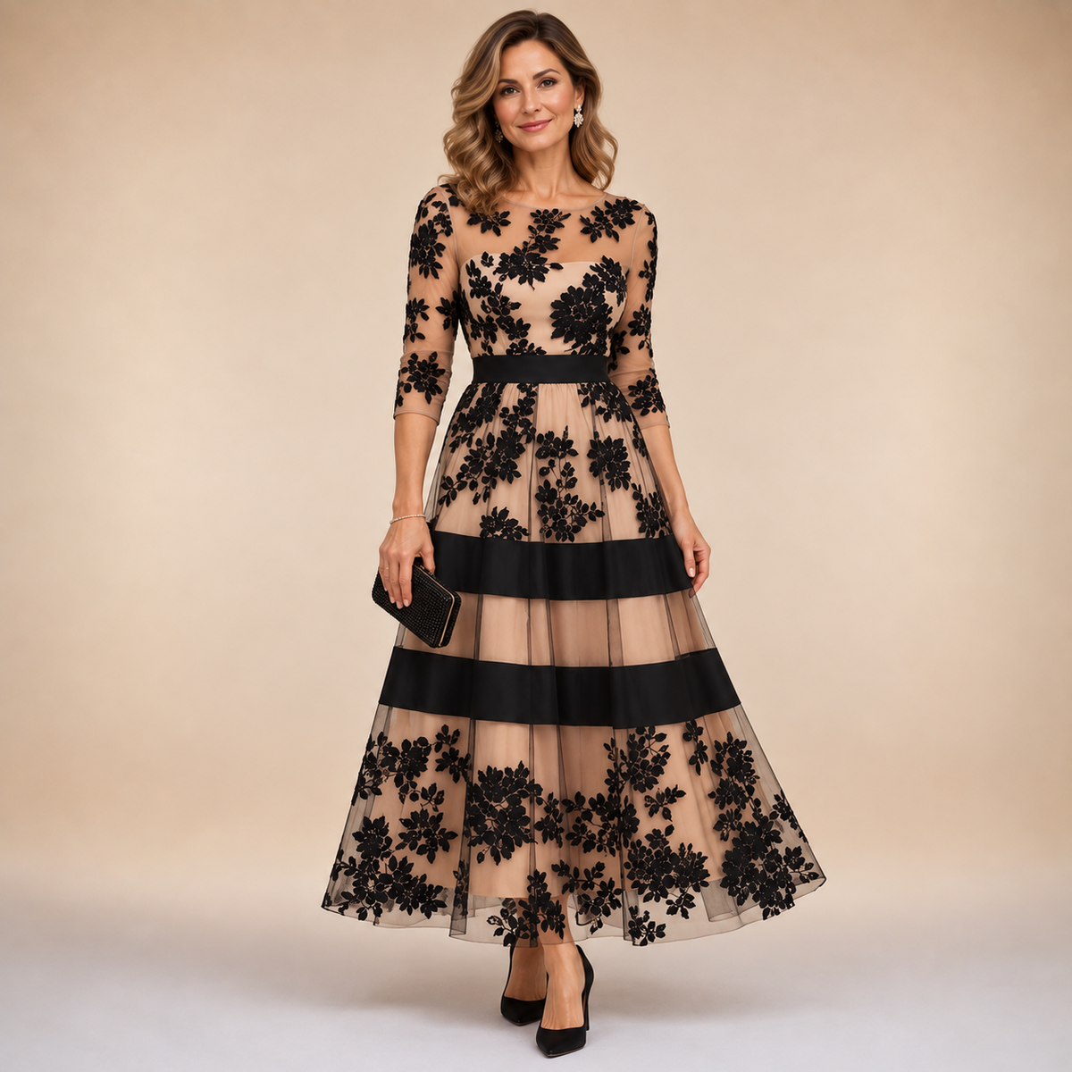 Adrienne | Robe élégante en dentelle florale