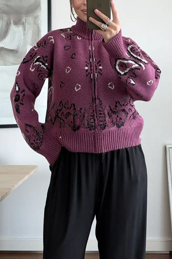 Clémence | Gilet ample à col haut zippé en maille à imprimé bandana