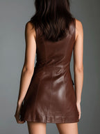 Manon | Mini robe en cuir écologique marron chocolat, zippée devant et poches utilitaires