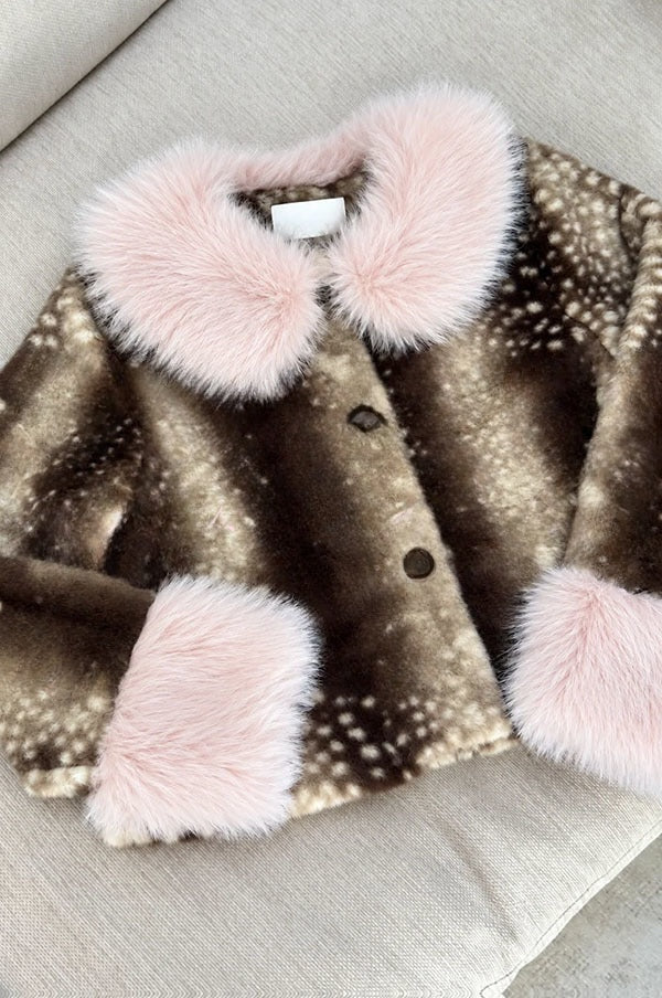 Delphine | Manteau ample en fausse fourrure à taches, col duveteux et blocs de couleur