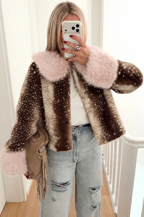 Delphine | Manteau ample en fausse fourrure à taches, col duveteux et blocs de couleur