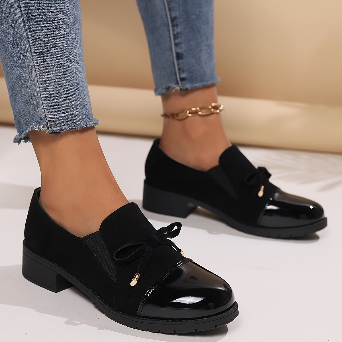 Flora | Mocassins à nœud et bout verni
