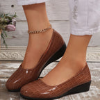 Diane | Escarpins vernis à petit talon compensé