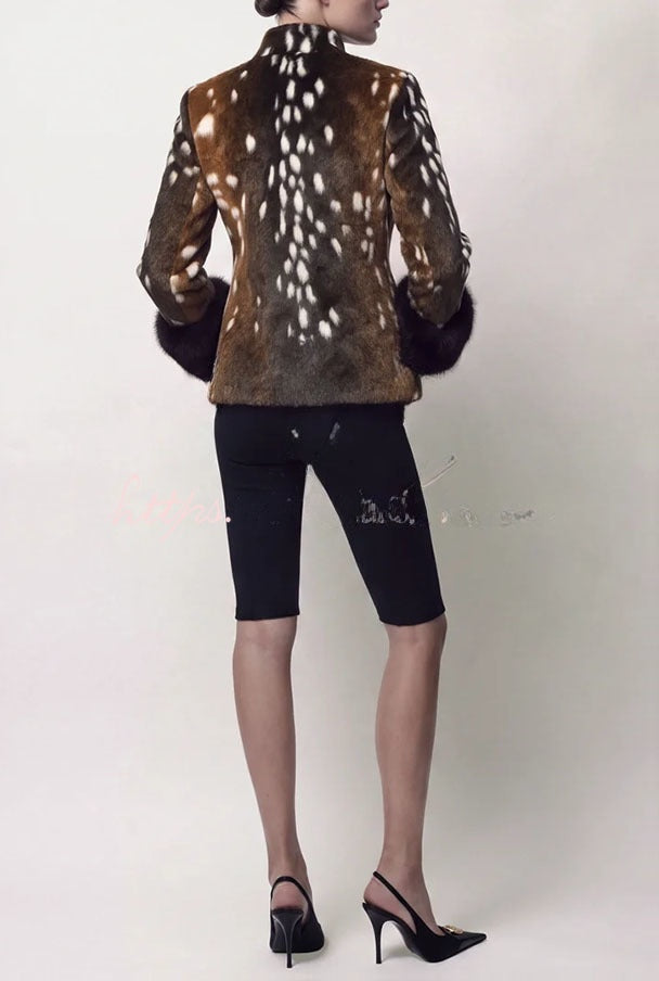 Faustine | Veste rétro en fausse fourrure imprimé animal, col montant et poignets duveteux