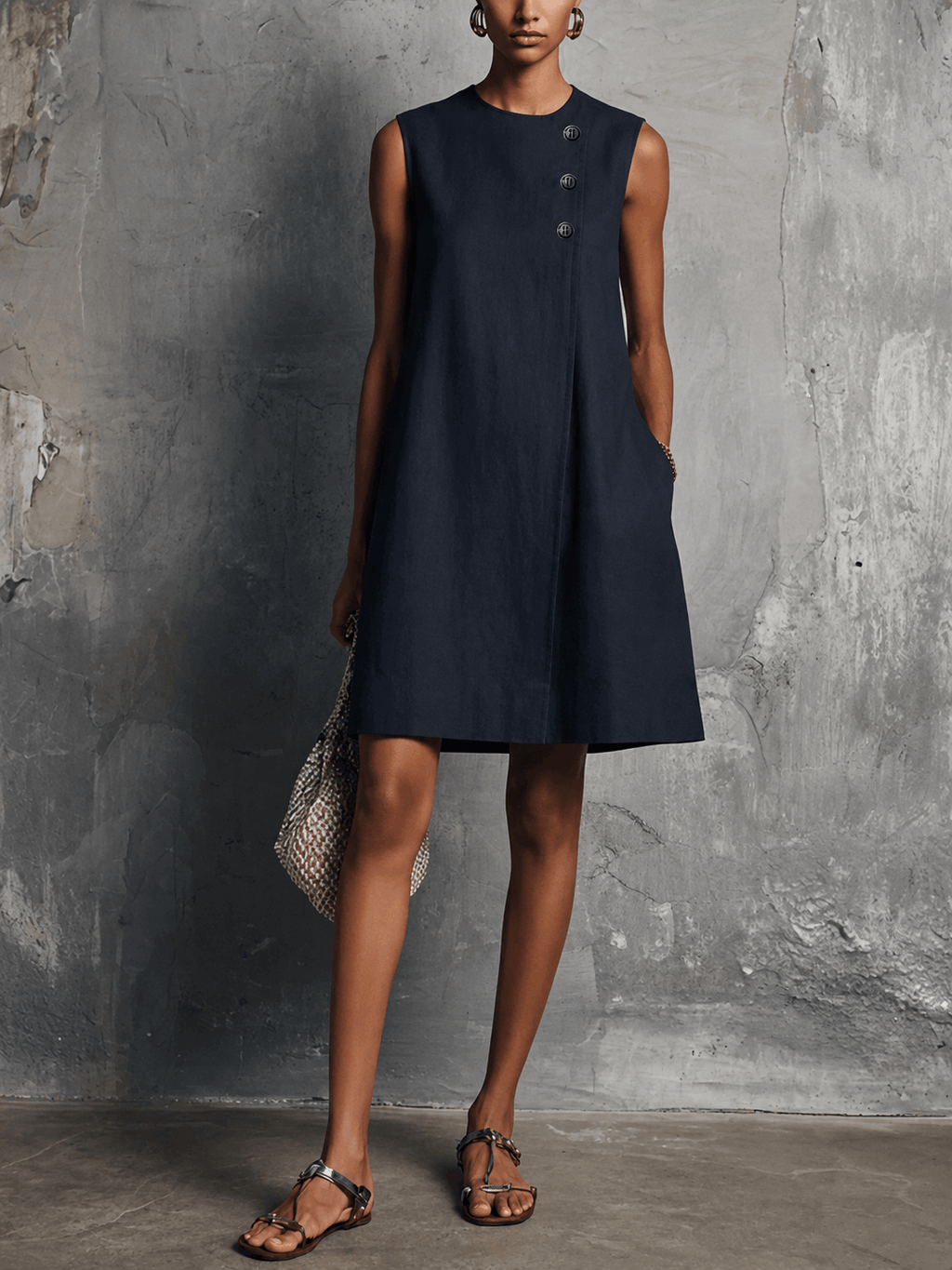 Ingrid | Vestido clásico con botones frontales
