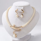 Solange - Set collier et boucles d'oreilles avec perles naturelles