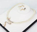 Mireille - Parure collier et boucles d'oreilles avec perles naturelles
