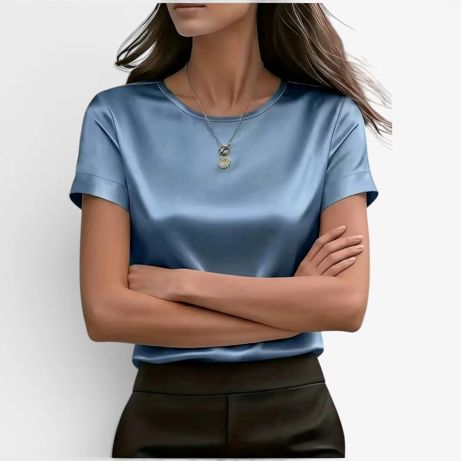 Adriana | Camiseta elegante de satén