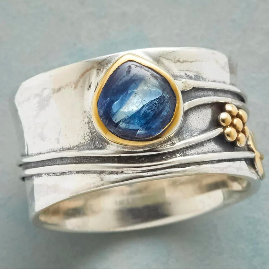 Eugénie - Bague vintage saphir bleu en argent plaqué or