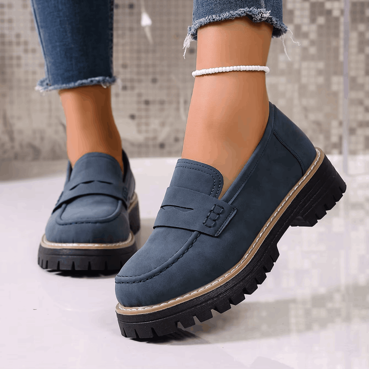Colette | Mocassins à plateforme style écolière