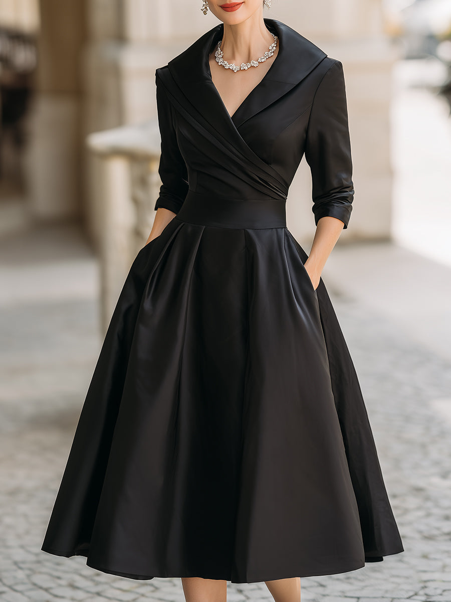 Adèle | Robe mi-longue en satin d'inspiration vintage à col drapé