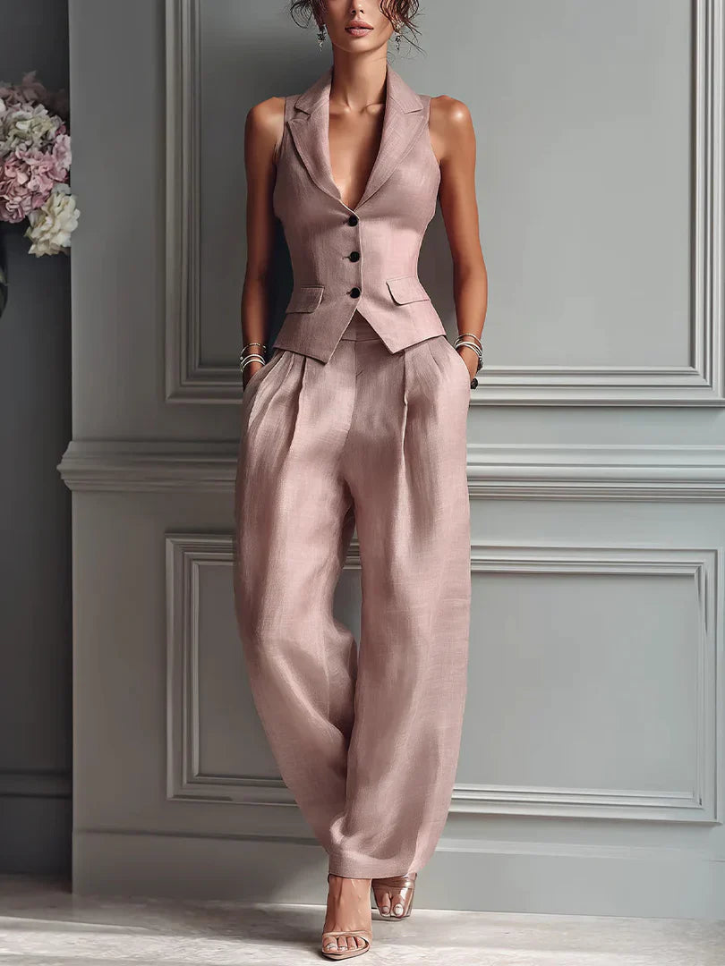 Mia | Traje de dos piezas con cuello en V y botones