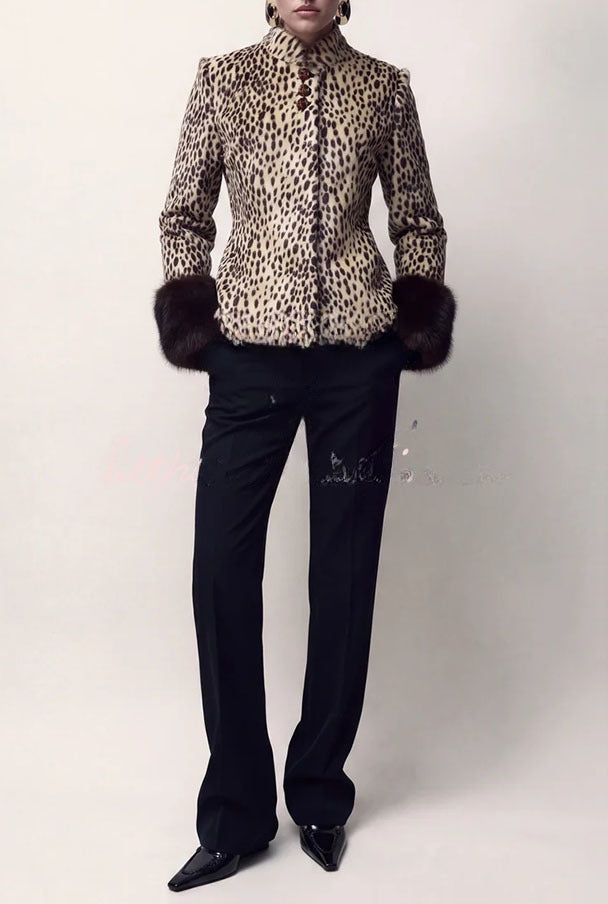 Faustine | Veste rétro en fausse fourrure imprimé animal, col montant et poignets duveteux