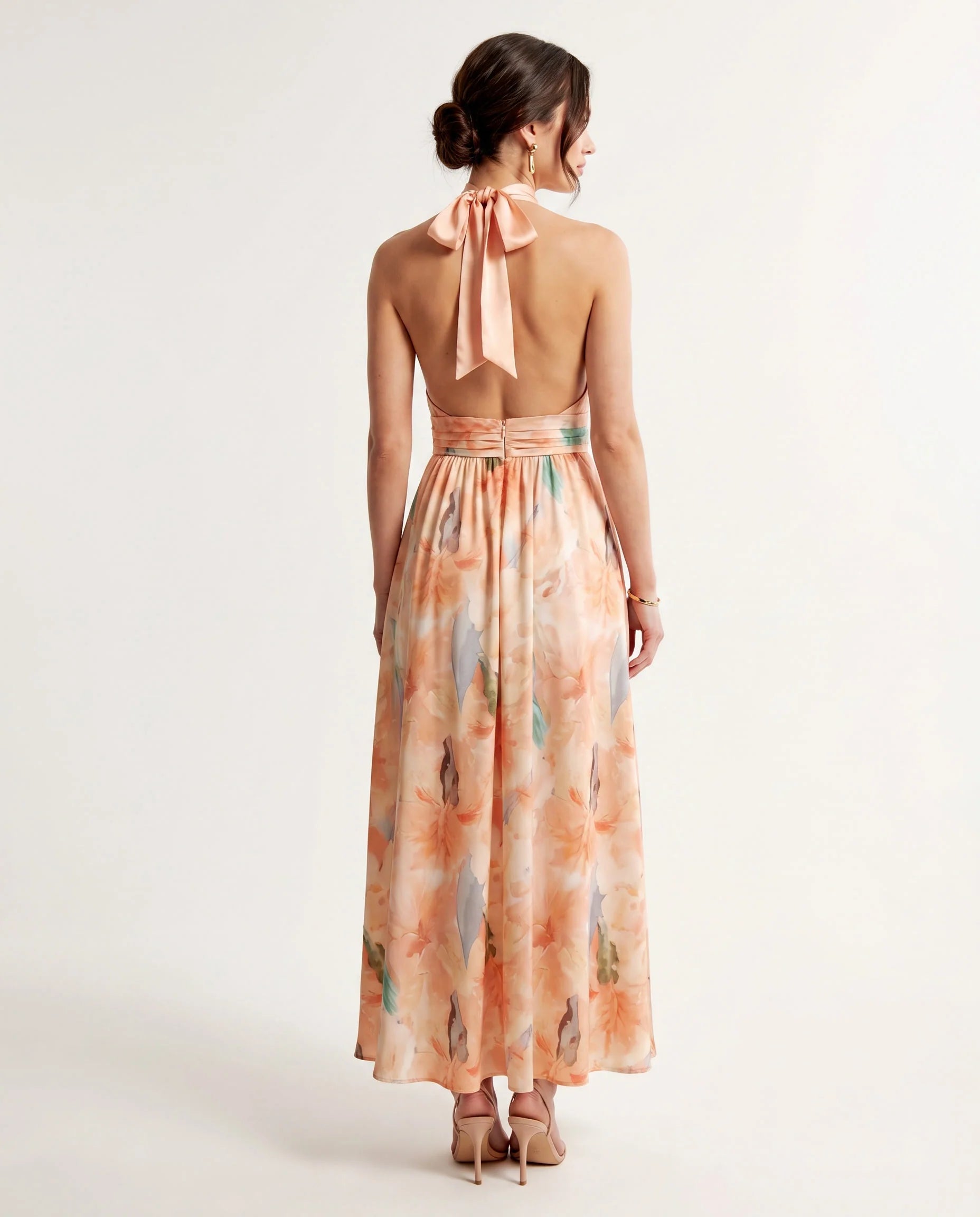 Isabel │Vestido Halter Melocotón
