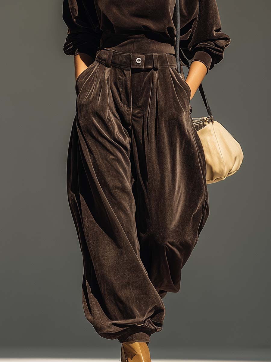 Gabrielle | Ensemble vintage marron en velours : sweat à capuche et pantalon ample (ceinture incluse)