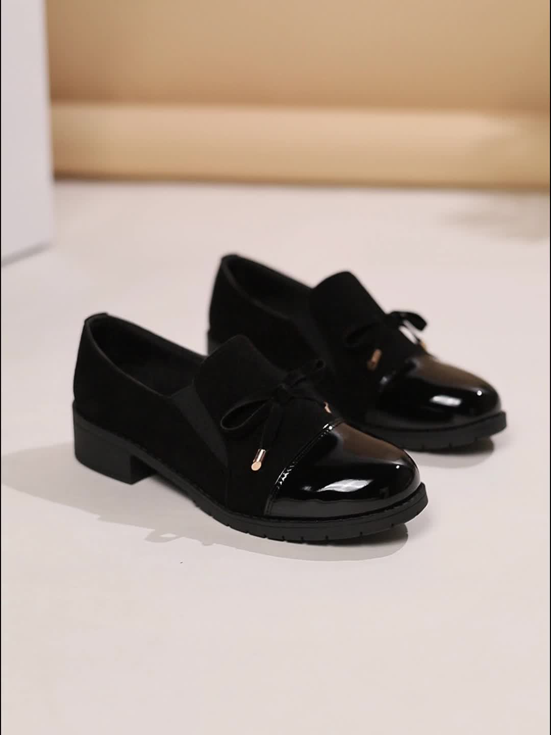 Flora | Mocassins à nœud et bout verni