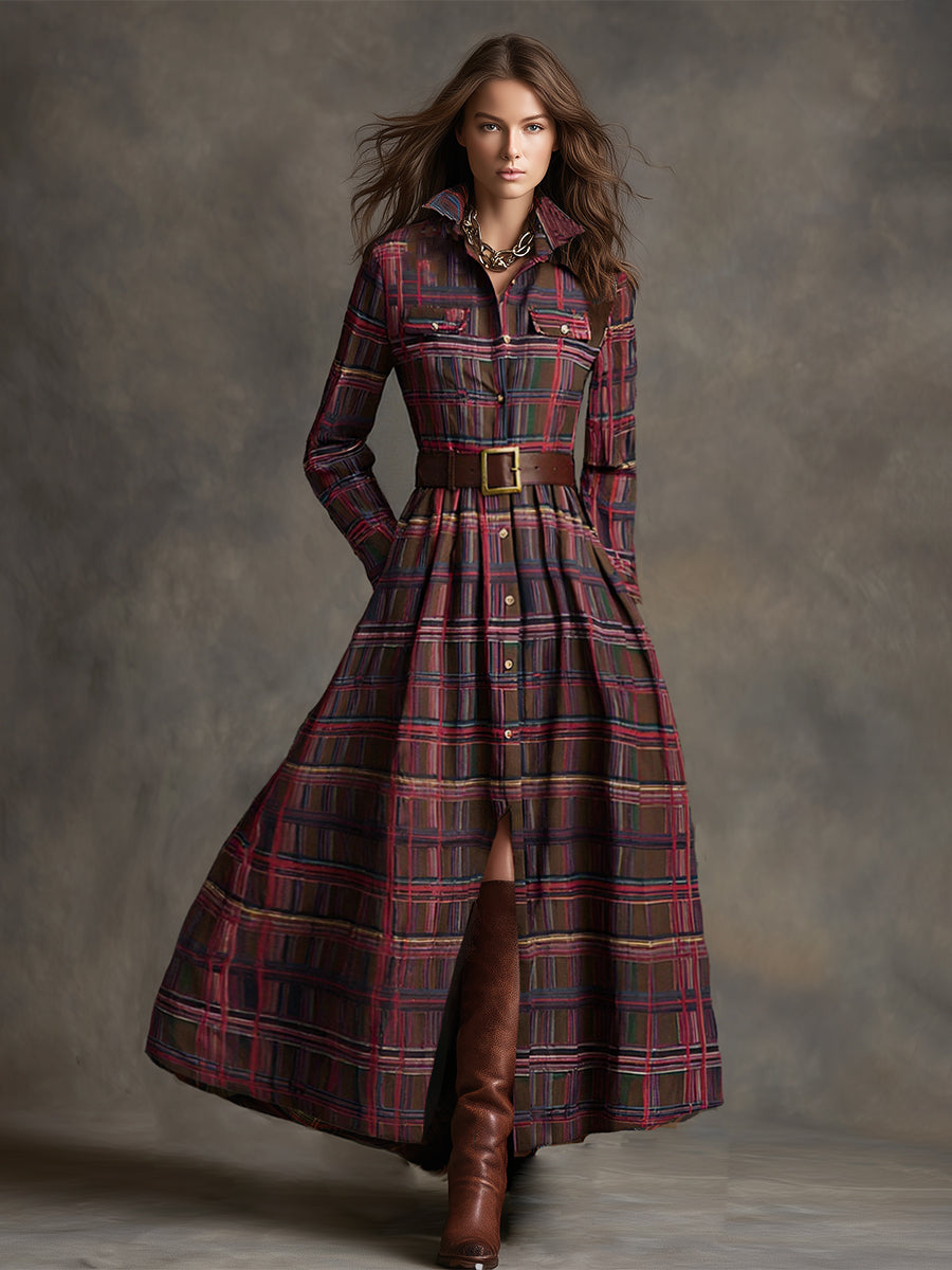 Margaux | Robe longue à revers et carreaux brun rougeâtre, style ethnique rétro