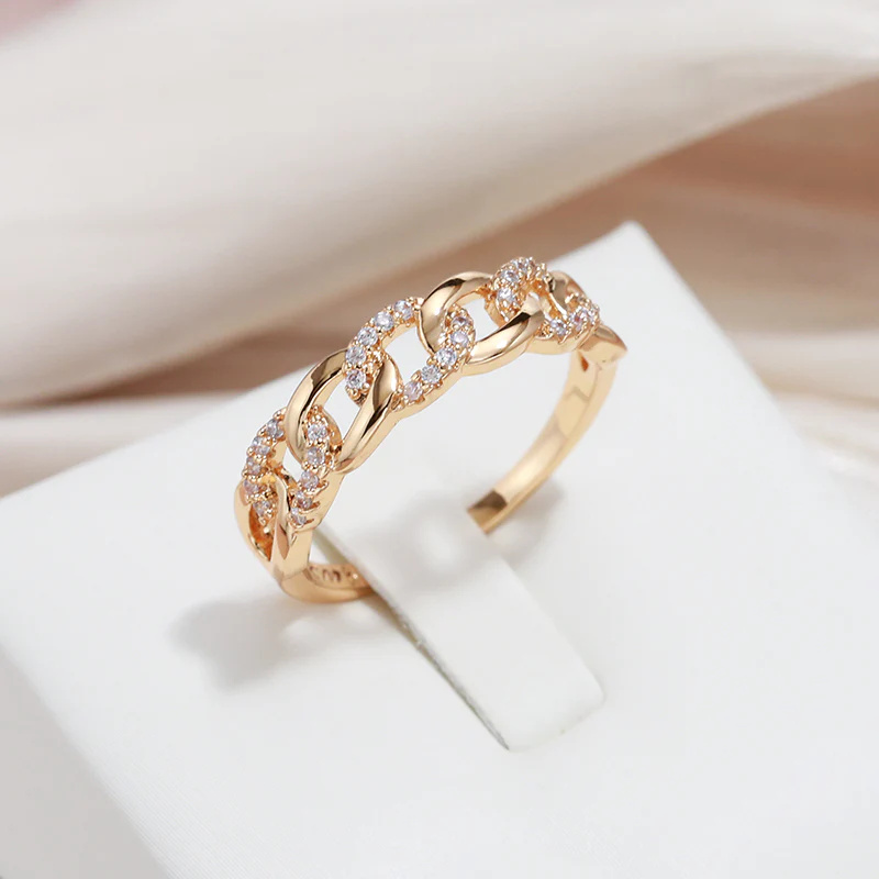 Sabine - Bague dorée « Maille chic »