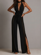 Minerva | Mono de una pieza estilo bohemio elegante con paneles de encaje negro, cintura fruncida y pernera ancha.
