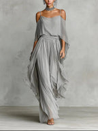 Cristina | Conjunto gris fluido con top de tirantes y pantalones ligeros
