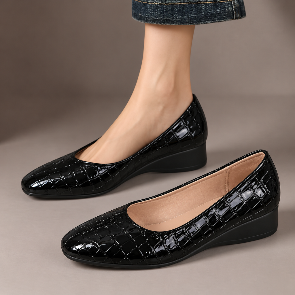 Diane | Escarpins vernis à petit talon compensé