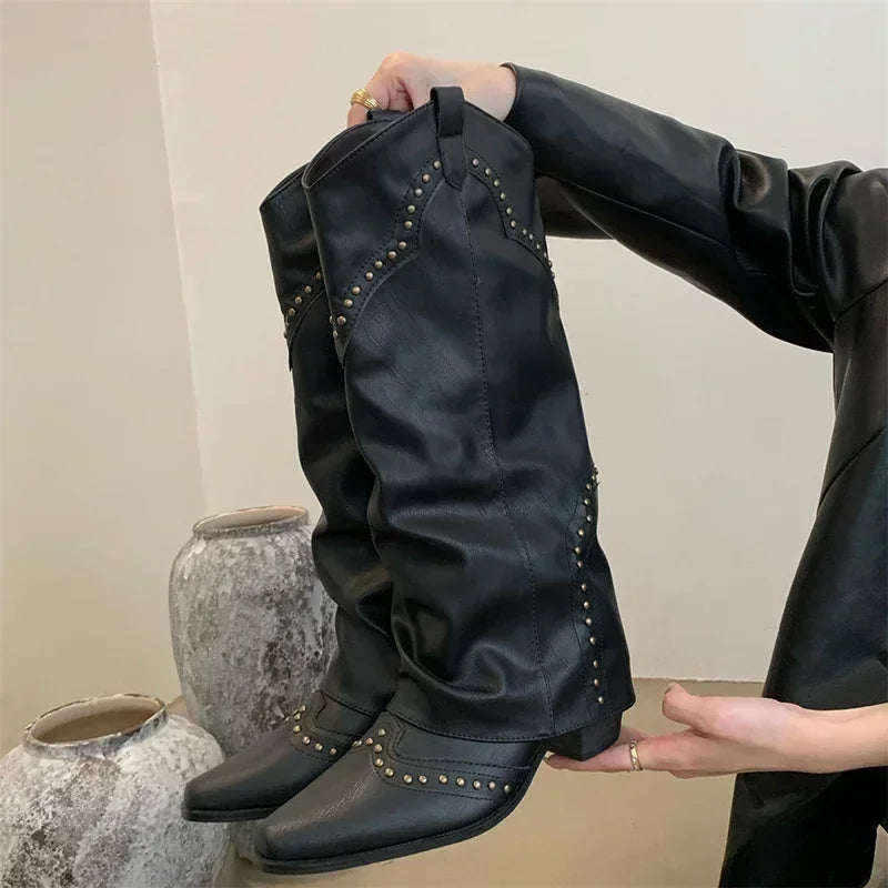 Séverine | Bottes hautes à revers superposé et petits clous
