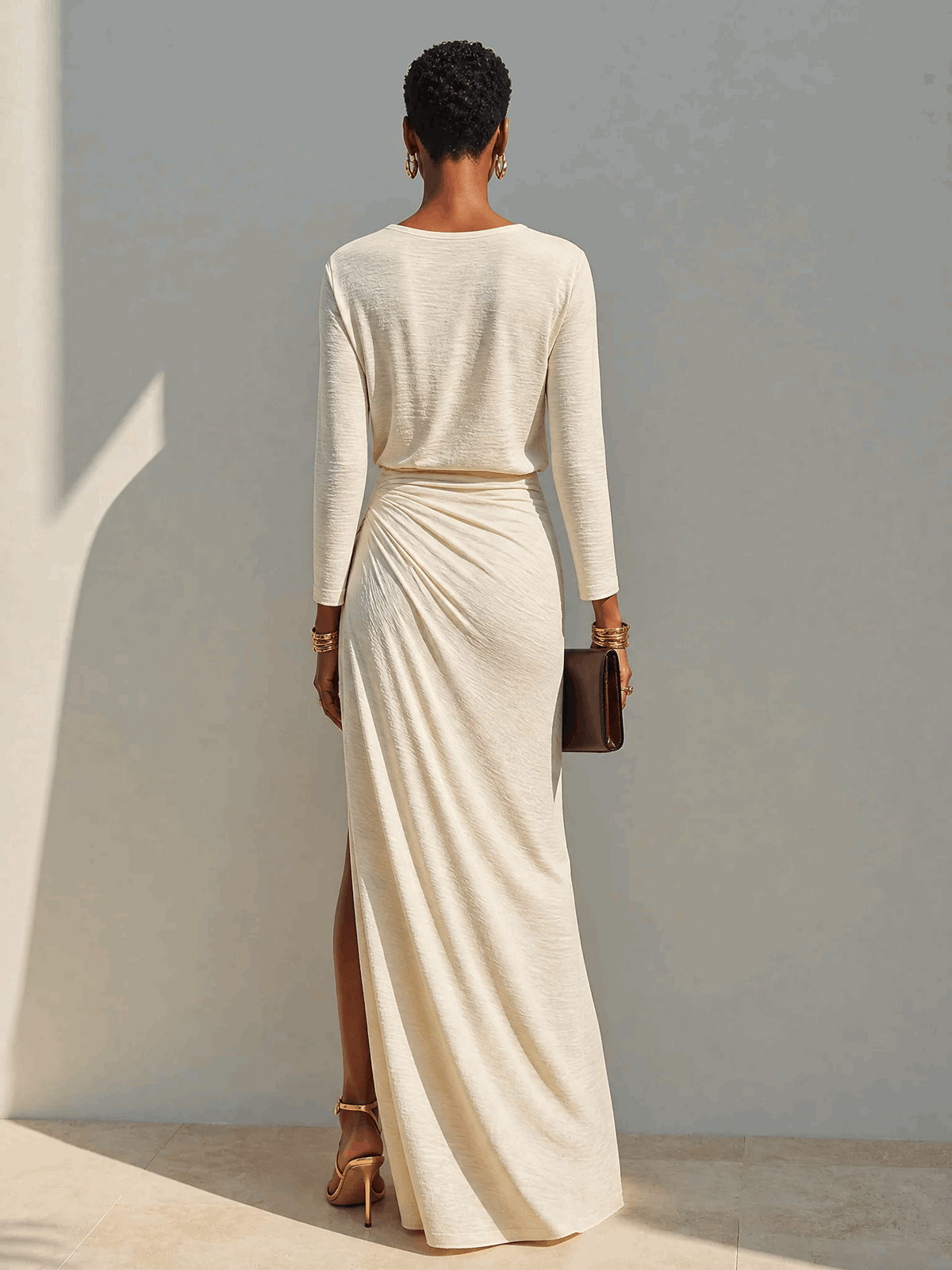 Violeta | Vestido midi drapeado con abertura