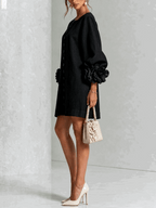 Paloma | Vestido texturizado de escote redondo y puños florales