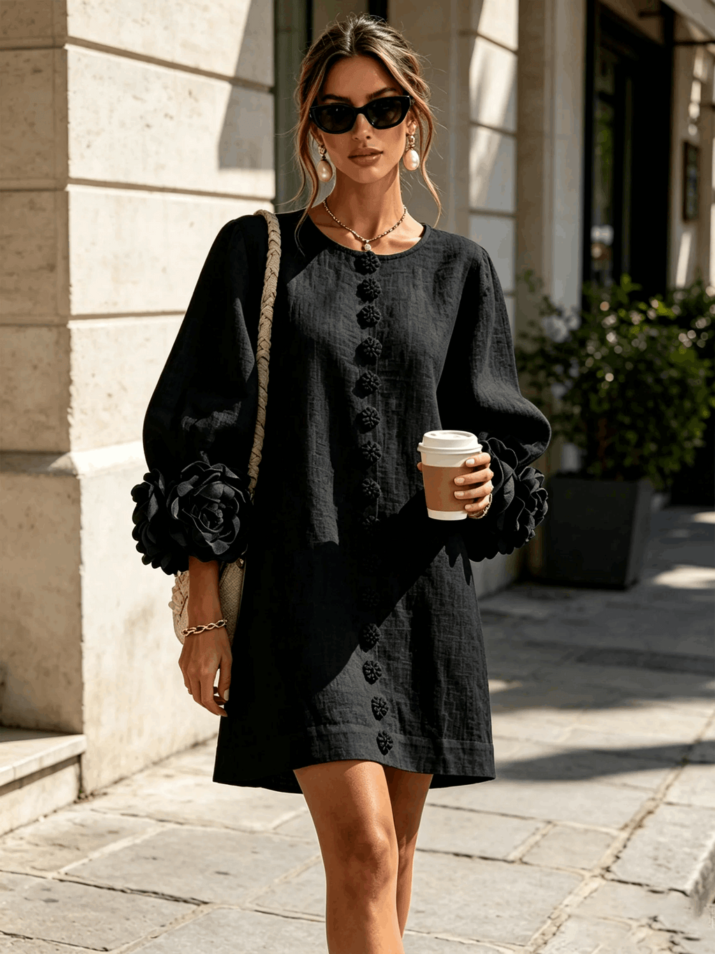 Paloma | Vestido texturizado de escote redondo y puños florales