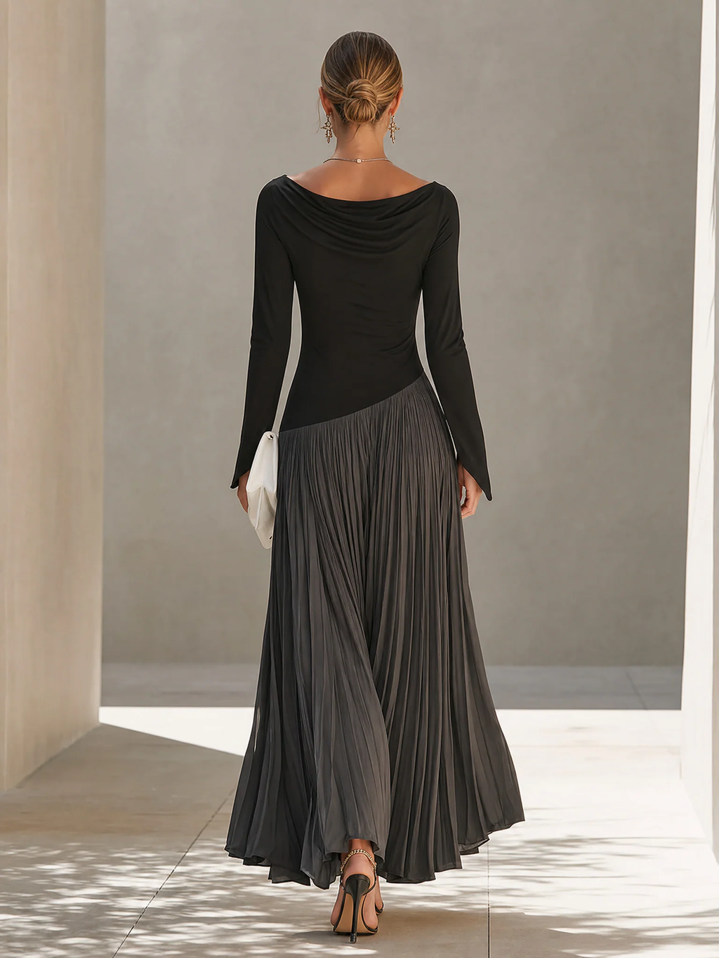 Nora | Vestido Largo Drapeado con Falda Plisada