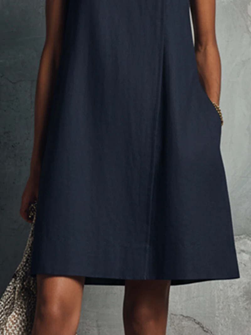Ingrid | Vestido clásico con botones frontales